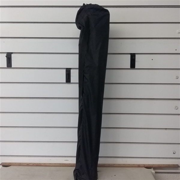 MANNEQUIN HEAD STAND