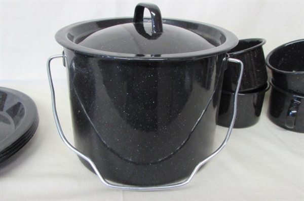 OZARK TRAIL ENAMEL COOK SET