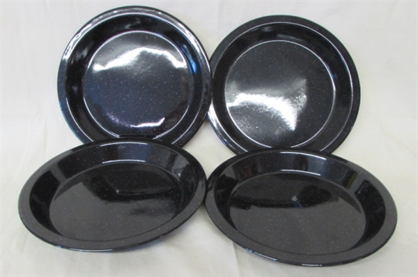 OZARK TRAIL ENAMEL COOK SET