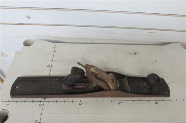 VINTAGE CRAFTSMAN HAND PLANE