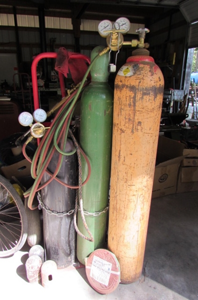 Lot Detail - OXY - ACETYLENE TANKS