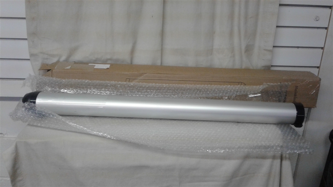 RETRACTABLE SAFETY GATE 