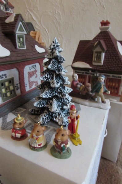HERITAGE VILLAGE HOLIDAY HOUSES AND FIGURINES