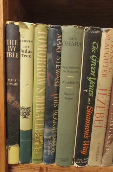 VINTAGE & MODERN NOVELS