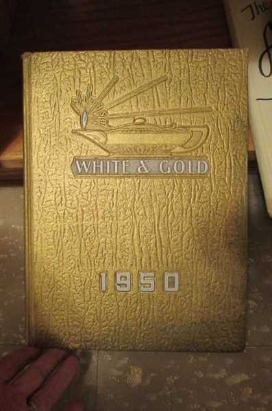 VINTAGE YREKA/SISKIYOU COUNTY 1950'S YEARBOOKS & MORE
