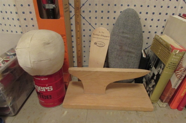 LARGE SEWING SUPPLY LOT
