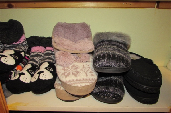 LADIES SLIPPERS & SLIPPER SOCKS