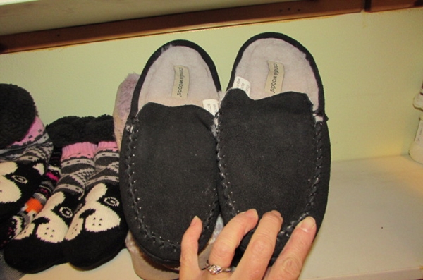 LADIES SLIPPERS & SLIPPER SOCKS