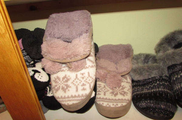 LADIES SLIPPERS & SLIPPER SOCKS