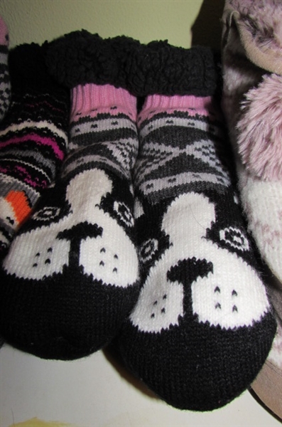 LADIES SLIPPERS & SLIPPER SOCKS
