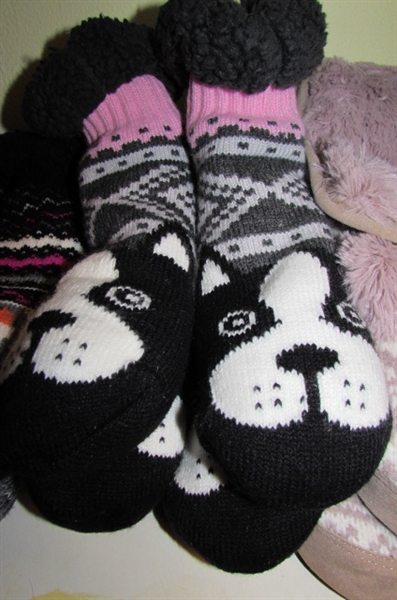 LADIES SLIPPERS & SLIPPER SOCKS