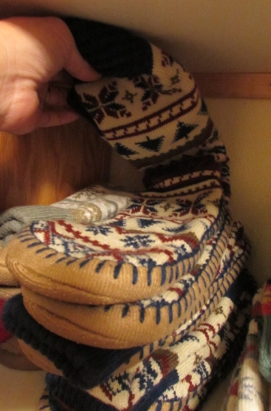 LADIES SLIPPERS & SLIPPER SOCKS
