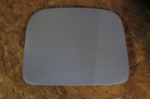 LAP TRAYS AND CUSHIONS