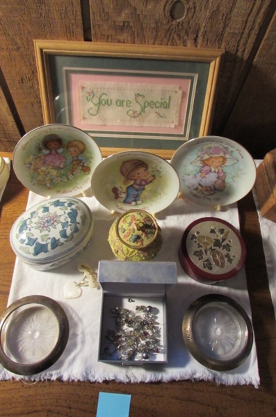 SMALL MOTHER'S DAY PLATES, EARRINGS, COASTERS & MORE