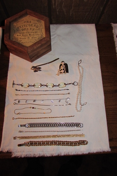 SMALL OAK 'STITCHERY' TRINKET BOX/BRACELETS & MORE