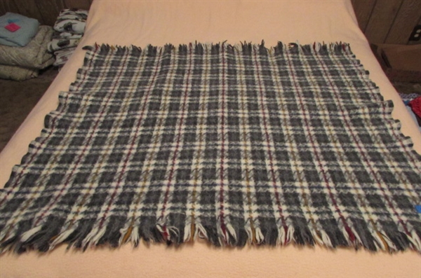 PENDLETON LAP BLANKET & UNMARKED THROW