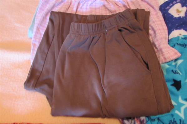 LADIES LOUNGEWEAR