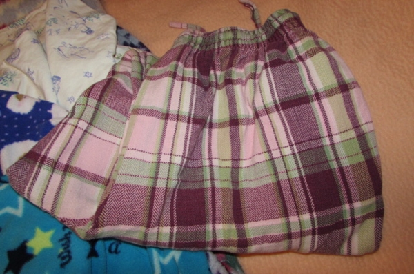 LADIES LOUNGEWEAR