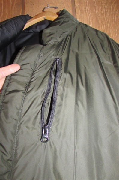 LAND'S END REVERSIBLE JACKET