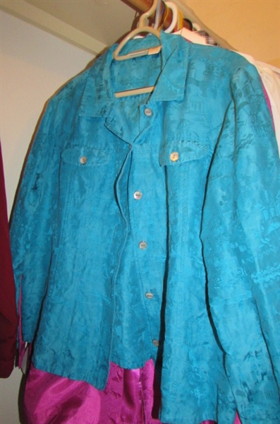 LARGE ASSORTMENT OF NICE LADIES BLOUSES AND SHIRTS