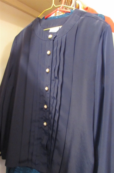 LARGE ASSORTMENT OF NICE LADIES BLOUSES AND SHIRTS