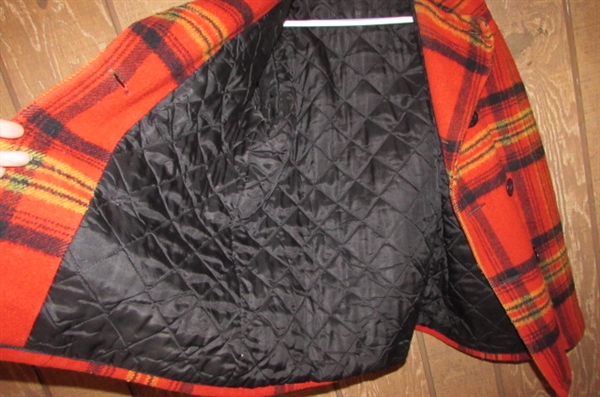 VINTAGE LADIES WOOL JACKET