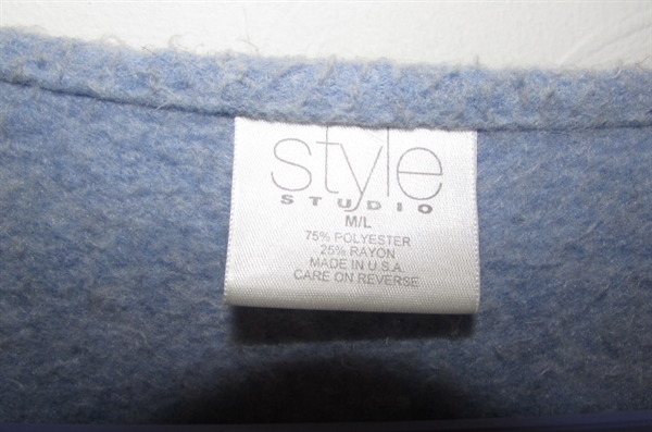 LADIES FLEECE SWEATER