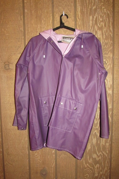 LADIES RAIN SLICKER JACKET
