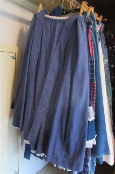LARGE ASSORTMENT OF NICE LADIES SKIRTS