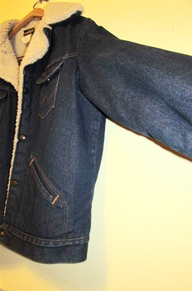 VINTAGE WRANGLER DENIM JACKET