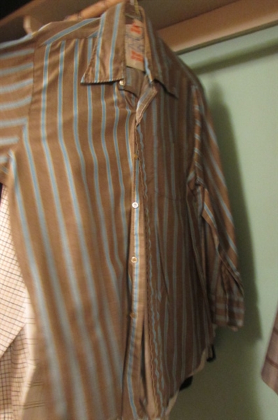 LARGE ASSORTMENT OF MENS SHIRTS