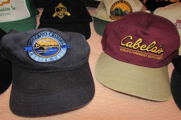 17 BASEBALL CAPS