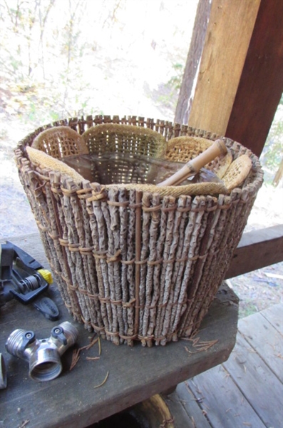 ASSORTED PLANTERS, POTS, POT HANGERS, BASKETS & YARD TOOLS