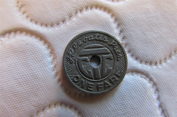 VINTAGE MONEY & TOKENS