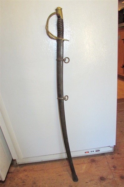 ANTIQUE SWORD FROM SPANISH/AMERICAN WAR *RESERVE HAS BEEN MET***