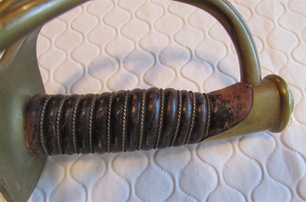 ANTIQUE SWORD FROM SPANISH/AMERICAN WAR *RESERVE HAS BEEN MET***