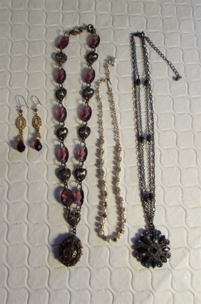 PRETTY VICTORIAN/GOTHIC COSTUME JEWELRY