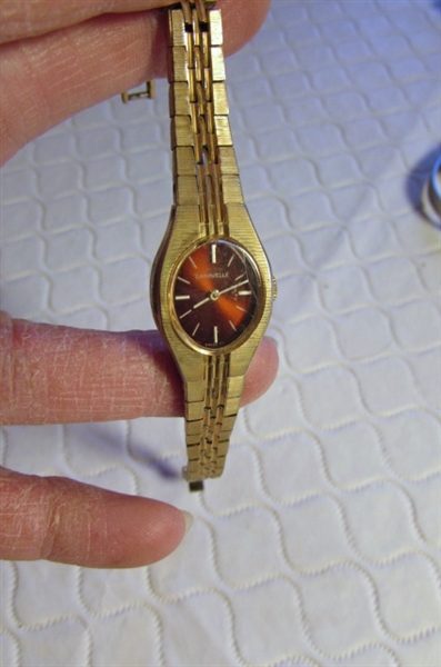 ASSORTED LADIES WATCHES & A WESTERN TOOLED WATCH BAND