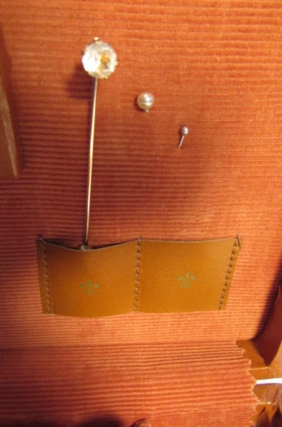 CUFFLINKS, LAPEL PINS, TIE TACKS & CLIPS