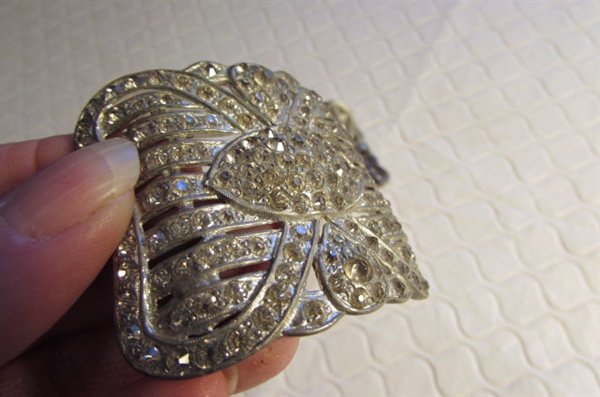 ANTIQUE 1920'S RHINESTONE SHOE CLIPS & BARRETT