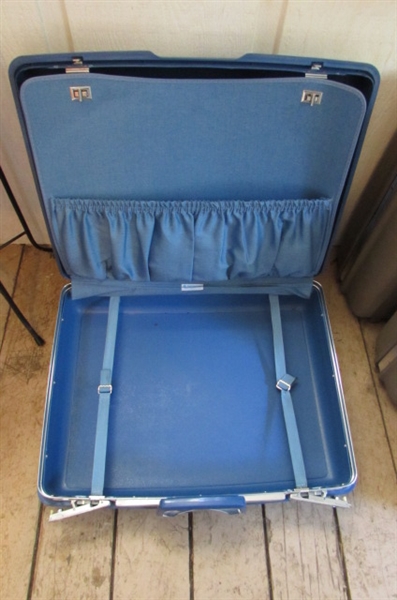 VINTAGE SAMSONITE LUGGAGE & AMERICAN TOURISTER GARMENT BAGS