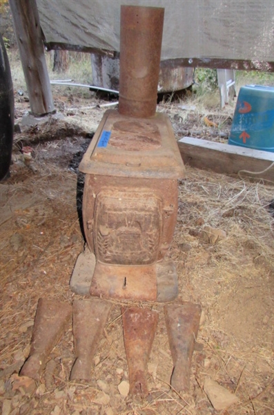 SMALL ANTIQUE 'LIBERTY' WOOD STOVE