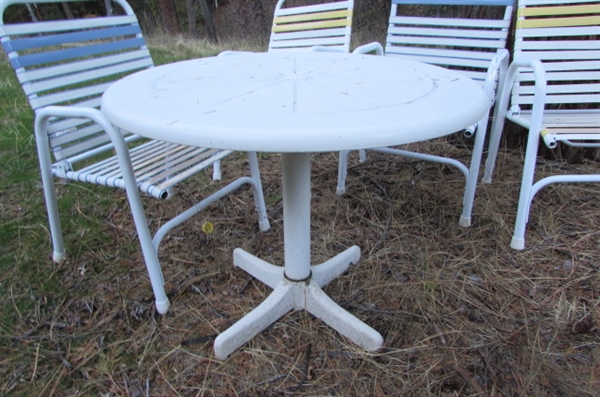 PATIO TABLE & ASSORTED CHAIRS