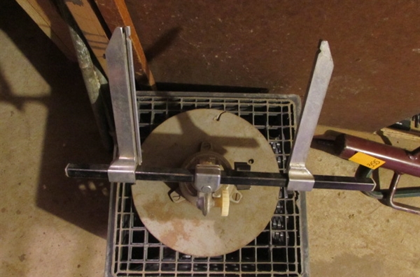 PANAVISE CO SPECIALTY VICE