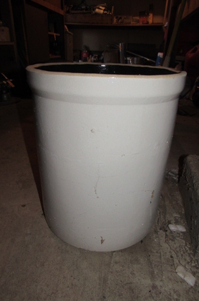 #6 VINTAGE STONEWARE CROCK