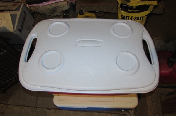 COLEMAN & RUBBERMAID ICE CHESTS