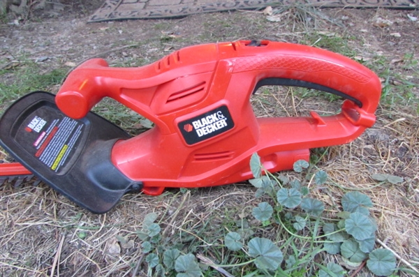 NEW BLACK & DECKER ELECTRIC HEDGE TRIMMER