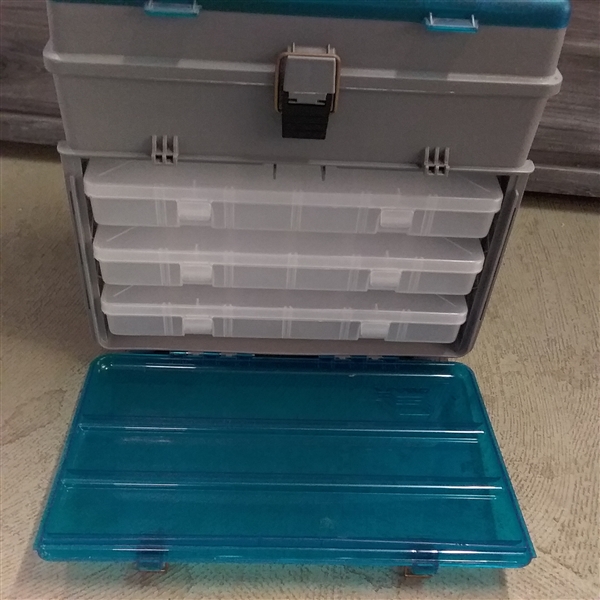 PLANO  FISHING TACKLE BOX