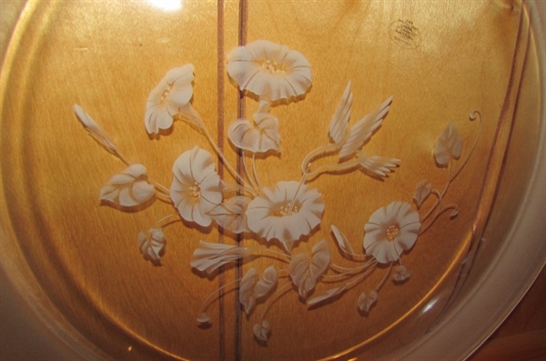 WOOD PEDESTAL TRAY & 2 GLASS HUMMINGBIRD TRAYS