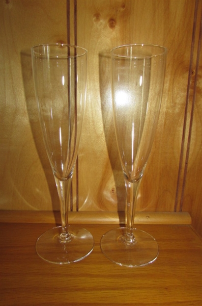 VINTAGE ETCHED CRYSTAL STEMWARE & DECANTER